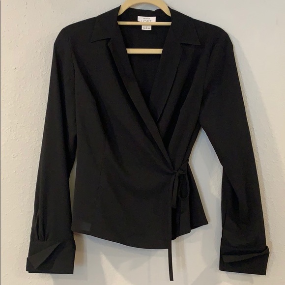 Ann Taylor Tops - EUC Ann Taylor LOFT tie waist blouse, Sz2
